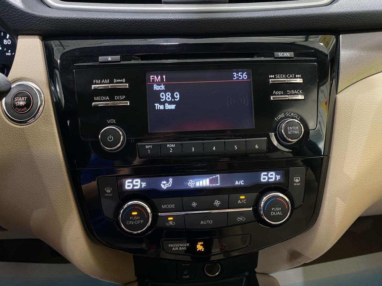 Nissan Rogue SV AWD 2016