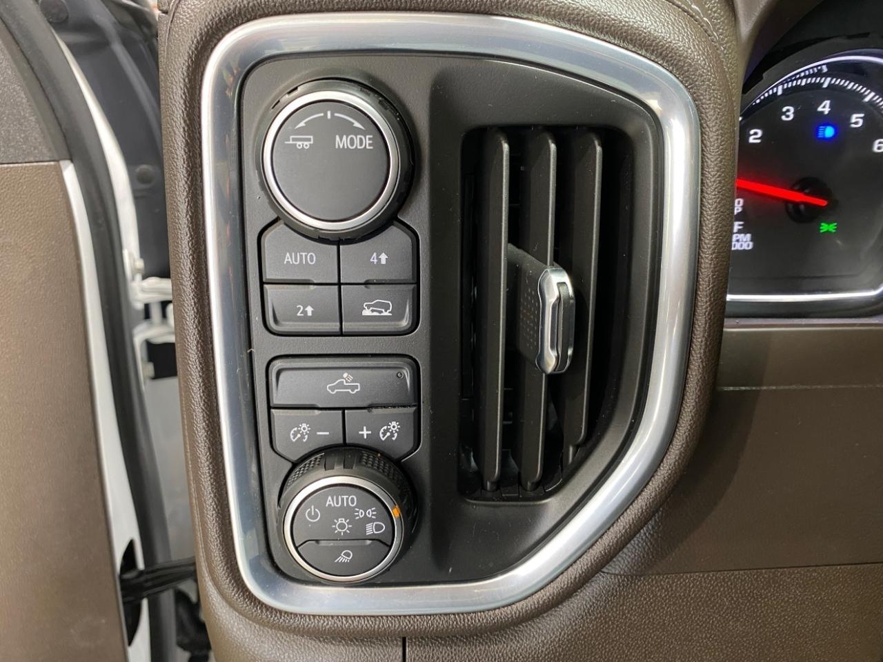 Chevrolet Silverado 1500  2021