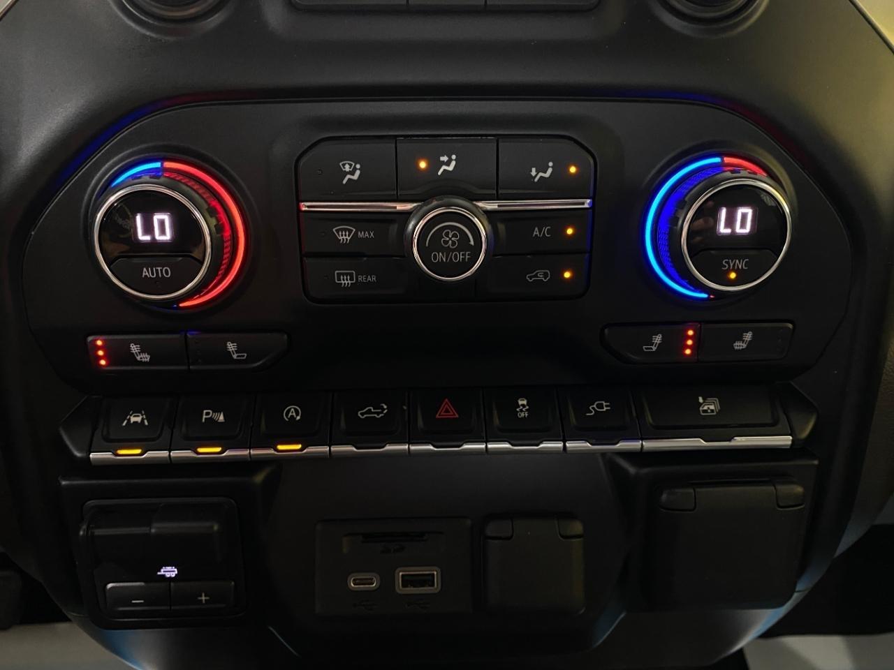 Chevrolet Silverado 1500  2021