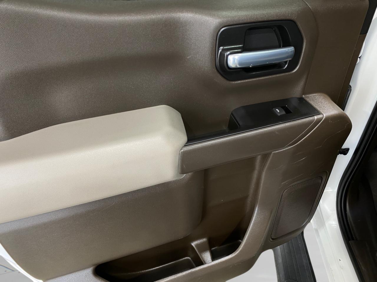 Chevrolet Silverado 1500  2021