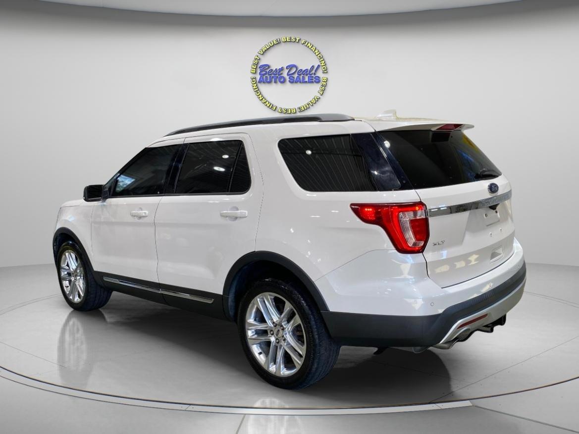 Ford Explorer XLT 4WD 2017