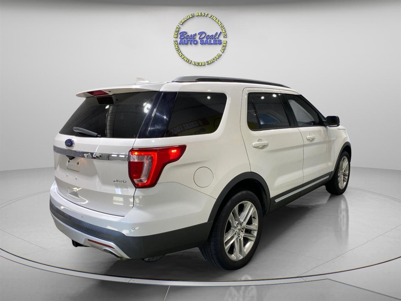 Ford Explorer XLT 4WD 2017