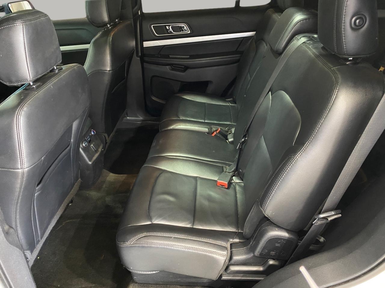 Ford Explorer XLT 4WD 2017