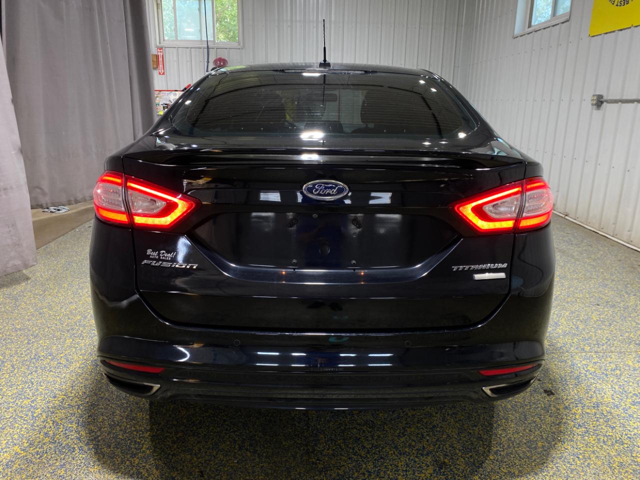 Ford Fusion Titanium 2016