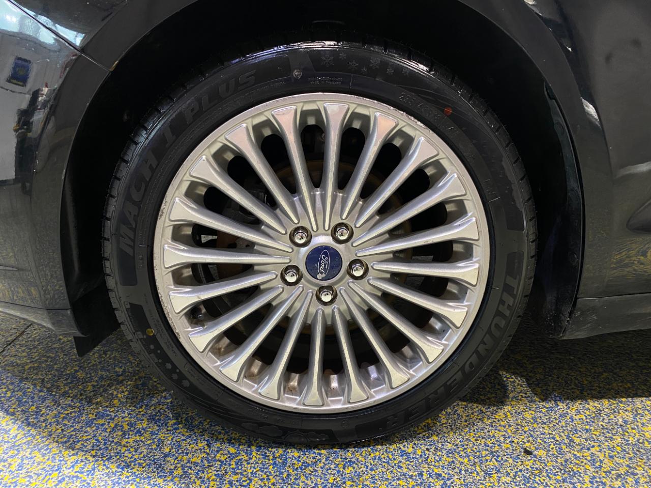 Ford Fusion Titanium 2016