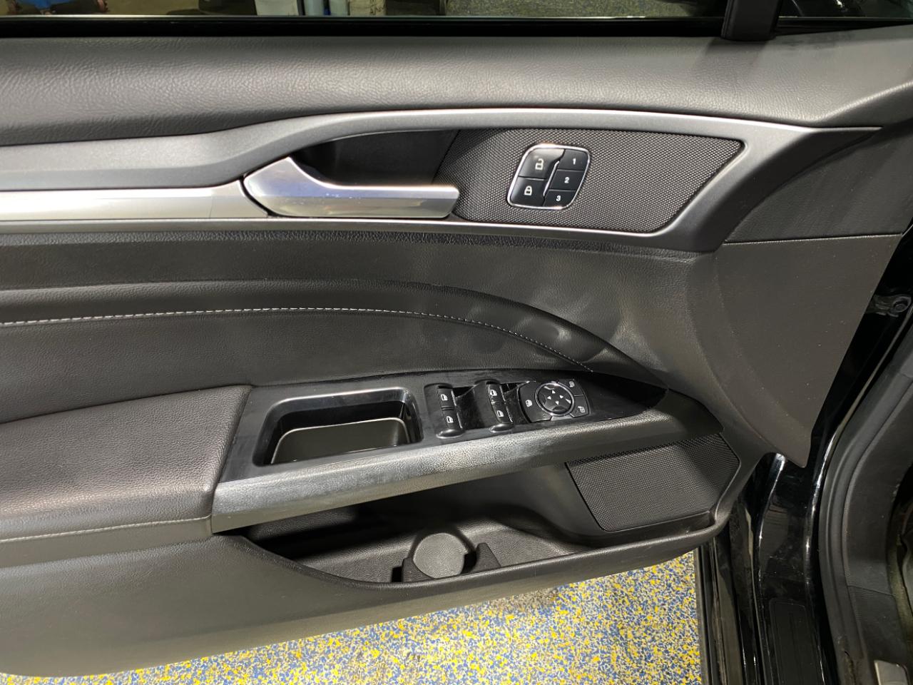 Ford Fusion Titanium 2016