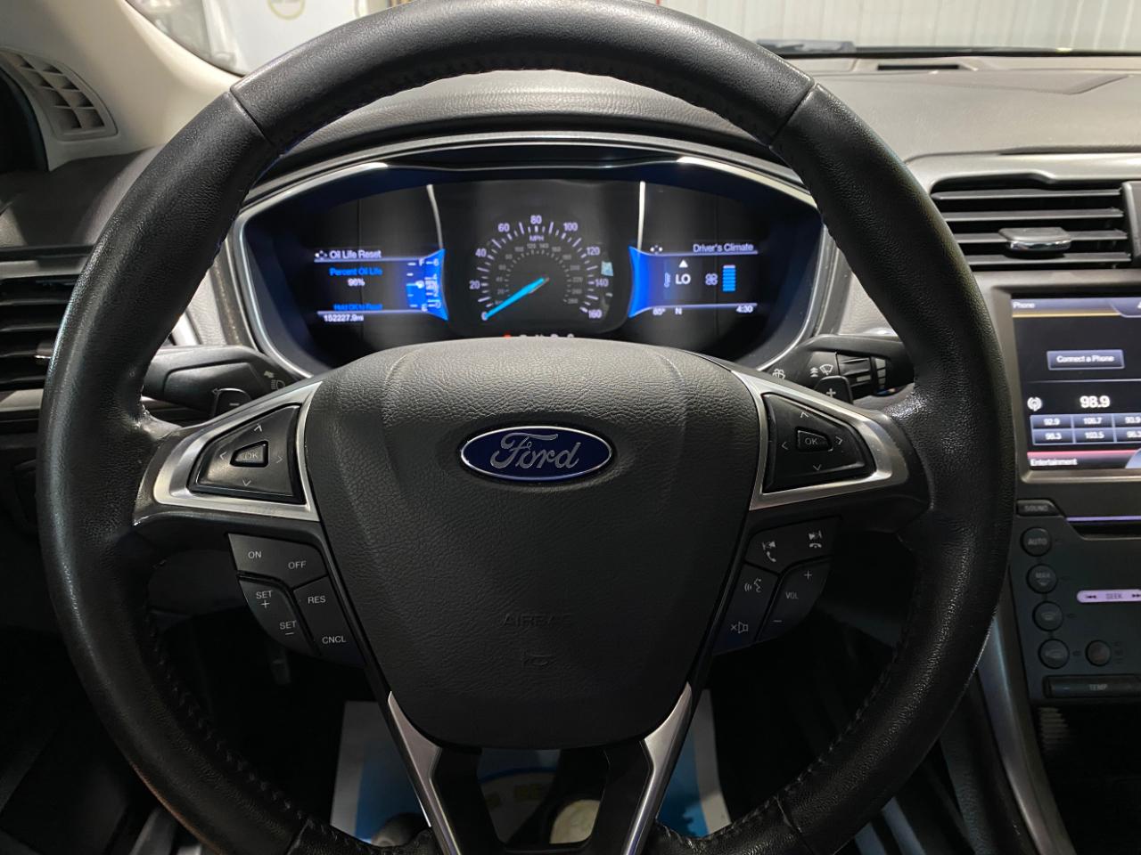 Ford Fusion Titanium 2016