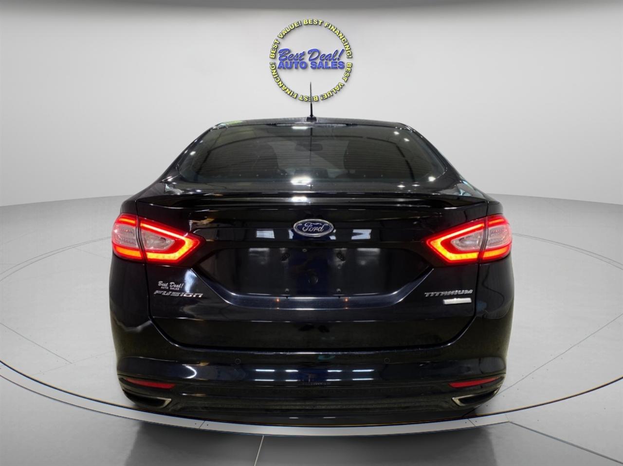 Ford Fusion Titanium 2016