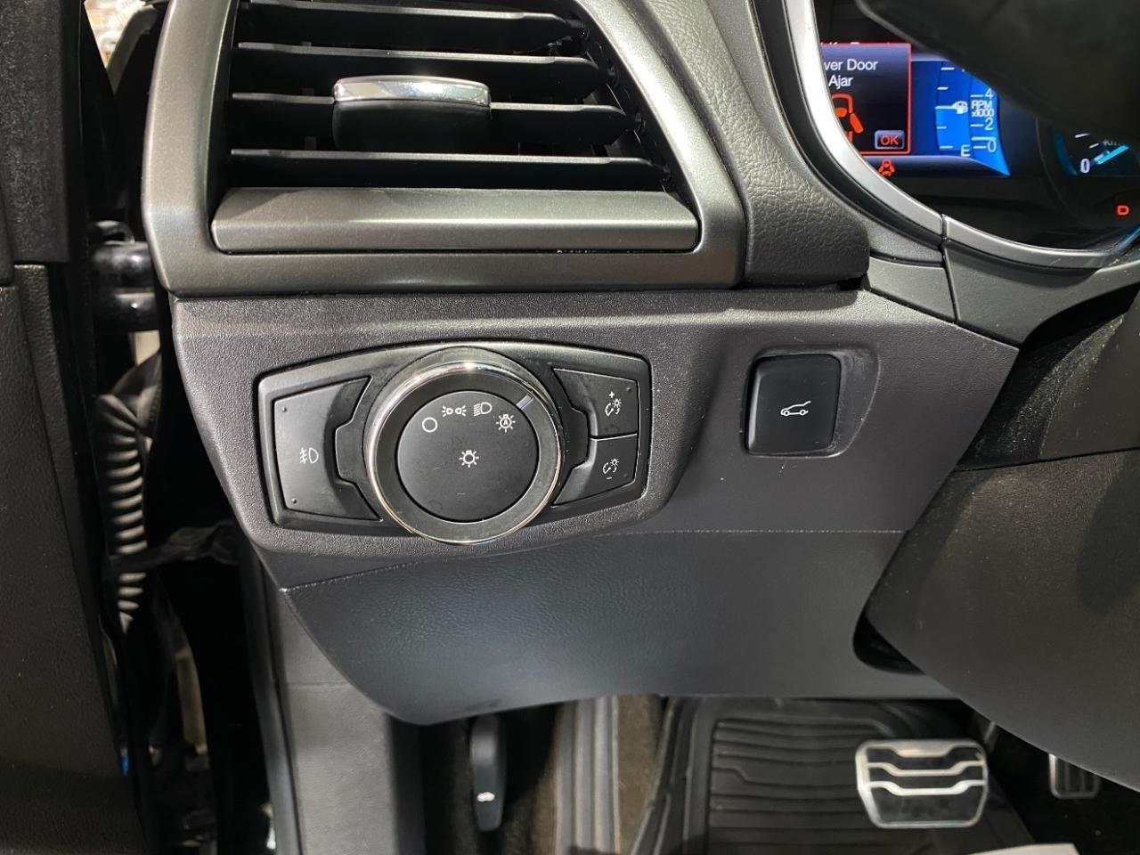 Ford Fusion Titanium 2016