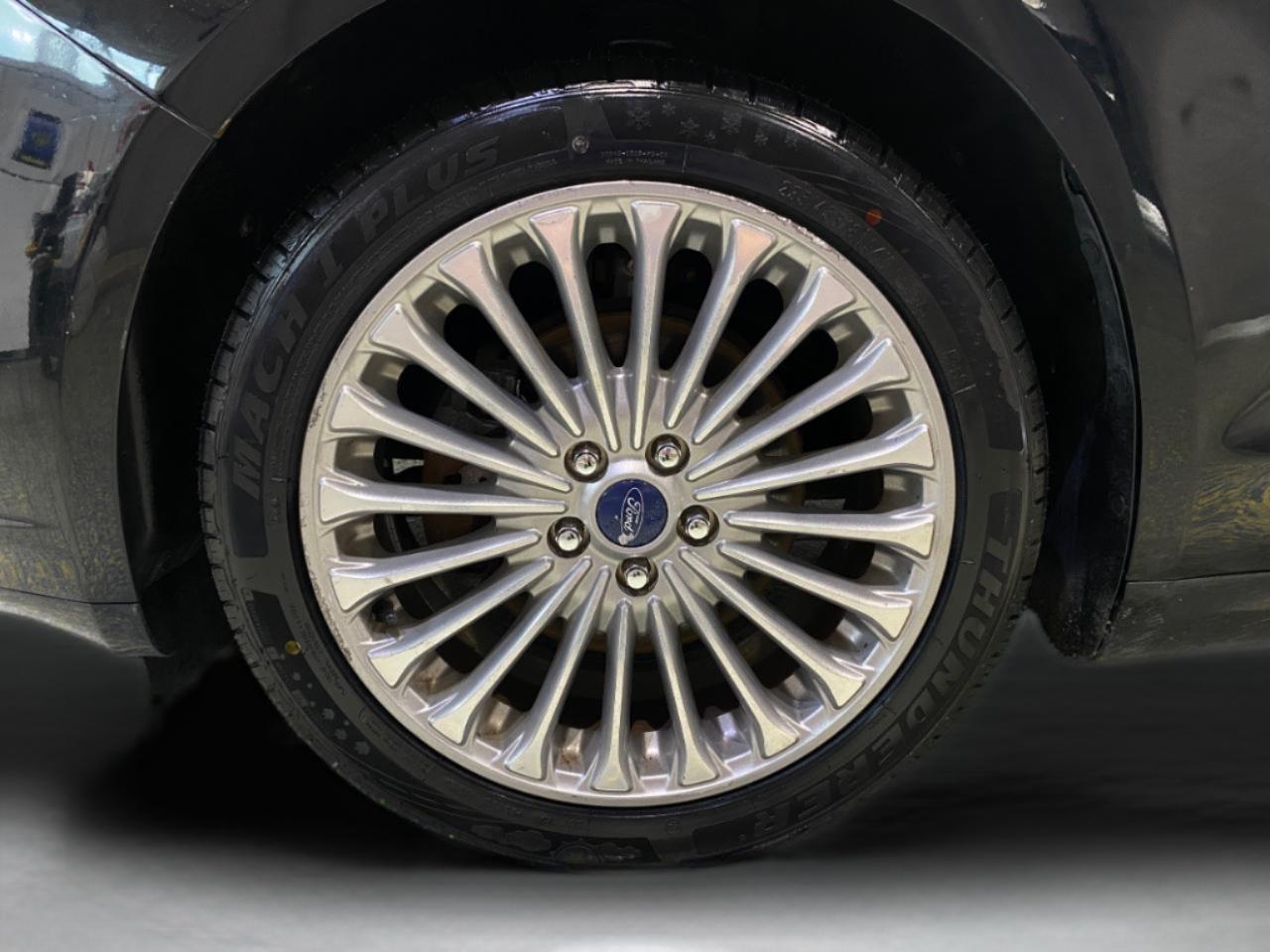 Ford Fusion Titanium 2016