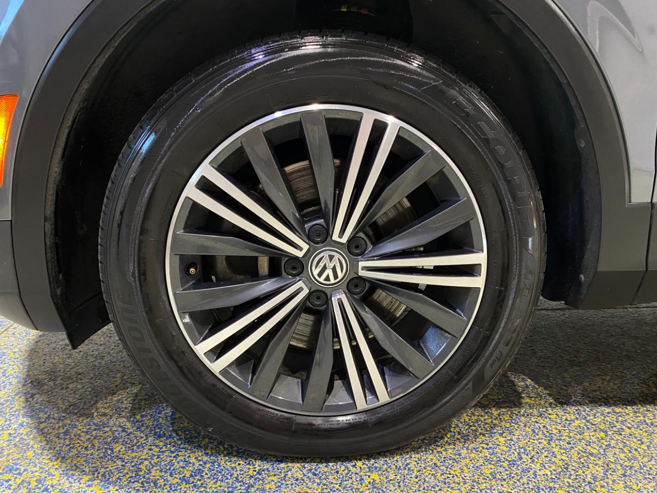 Volkswagen Tiguan SEL 4Motion AWD 2019
