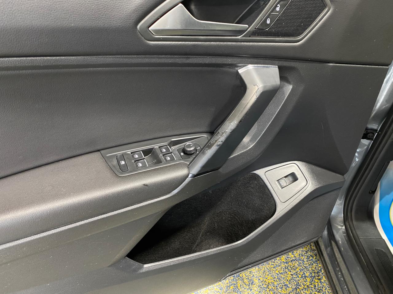 Volkswagen Tiguan SEL 4Motion AWD 2019