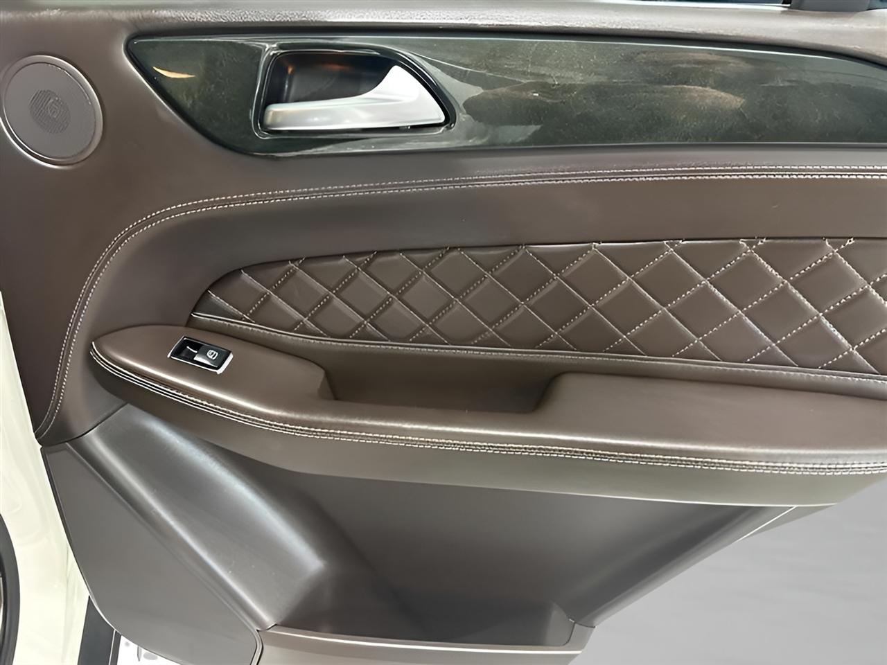 Mercedes-Benz GLE-Class GLE400 4MATIC 2016