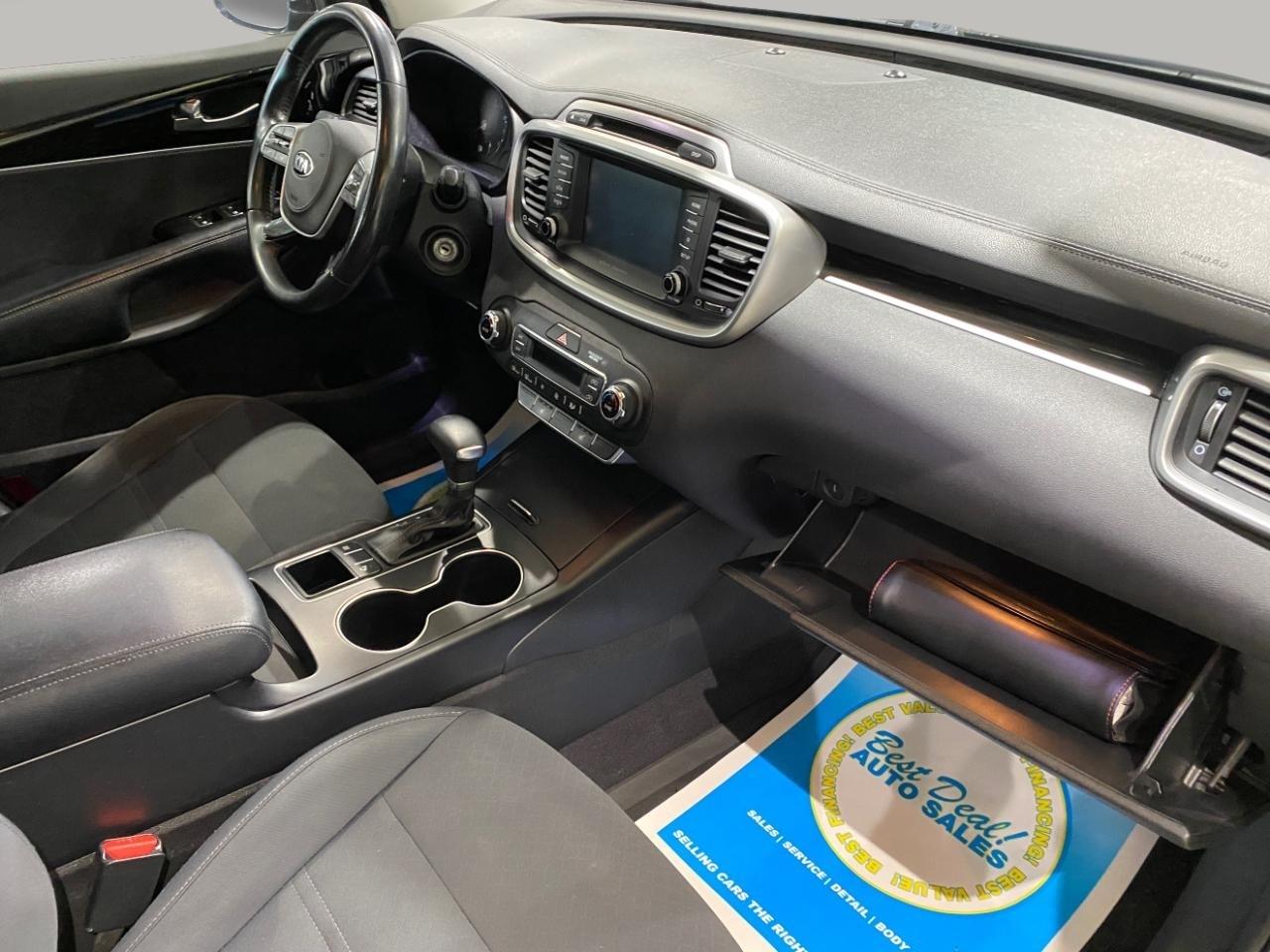 Kia Sorento LX 2WD 2019