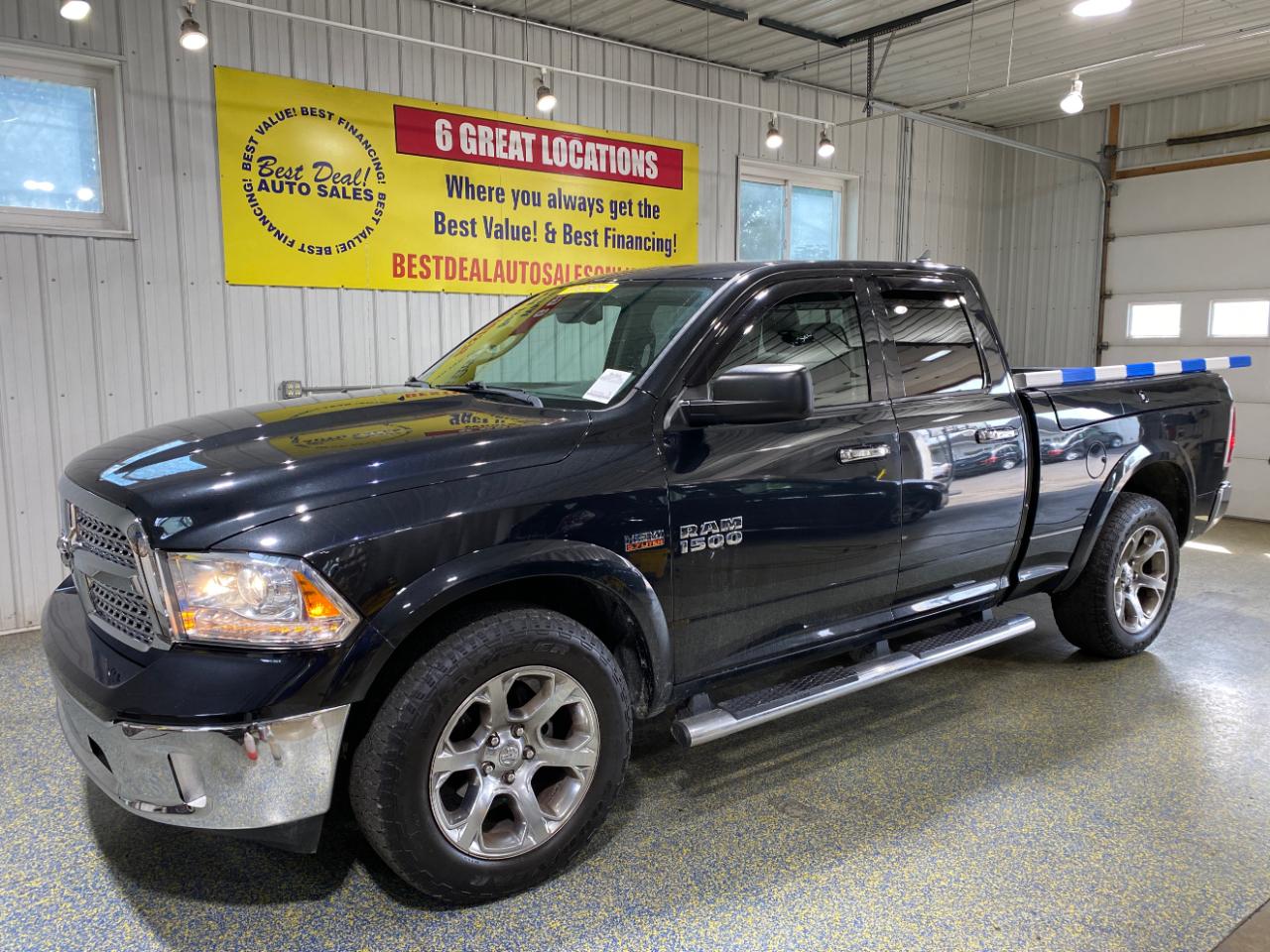 2017 RAM 1500 Laramie Quad Cab 6ft Bed 4WD