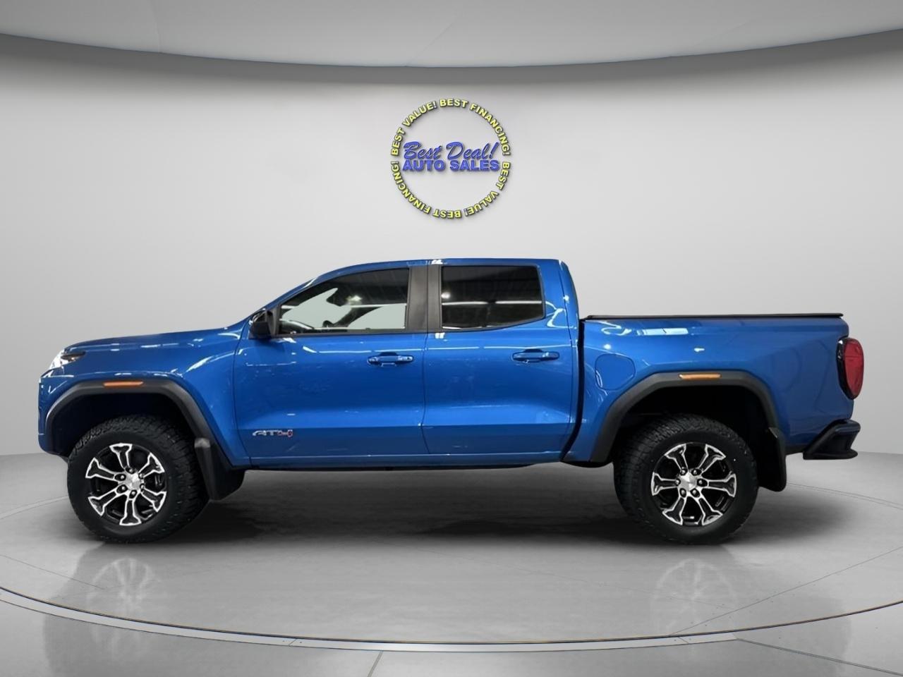 2023 GMC Canyon AT4 Crew Cab 4WD