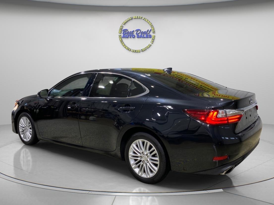 Lexus ES 350 Sedan 2017