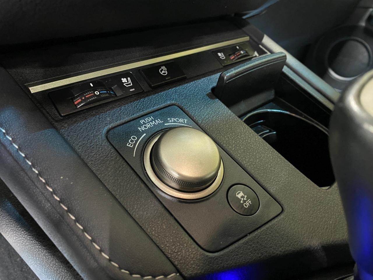 Lexus ES 350 Sedan 2017