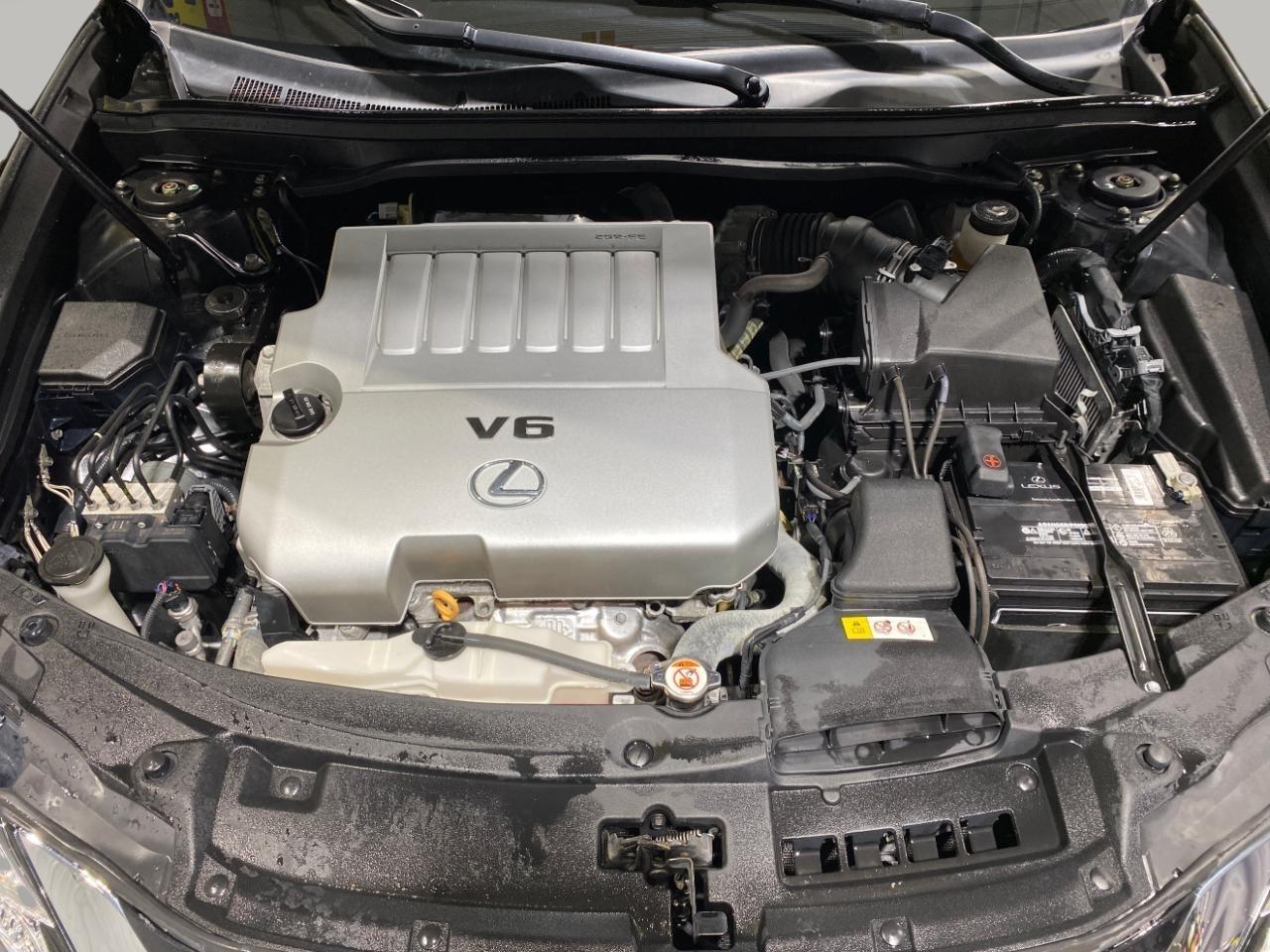 Lexus ES 350 Sedan 2017