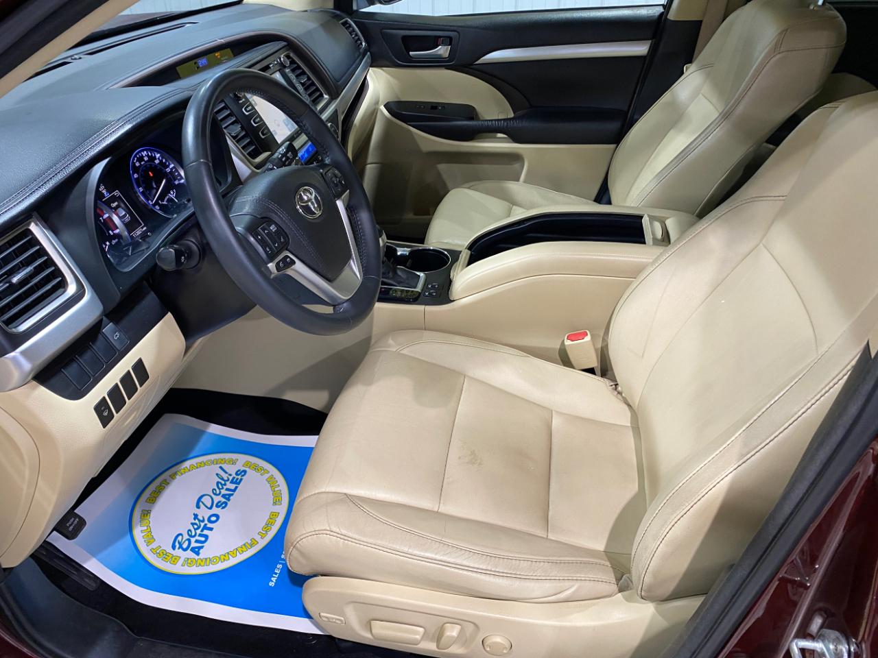 Toyota Highlander XLE AWD V6 2016
