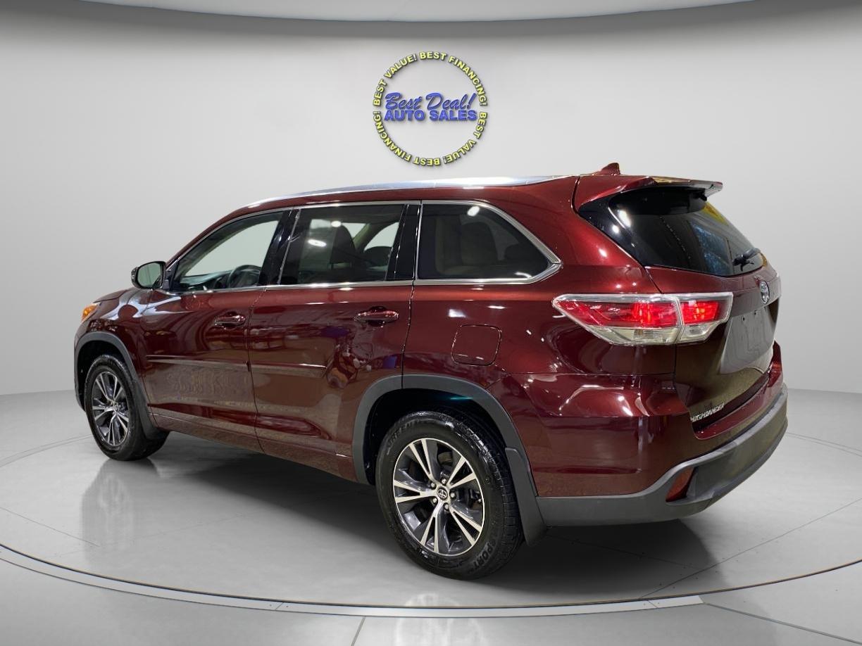 Toyota Highlander XLE AWD V6 2016