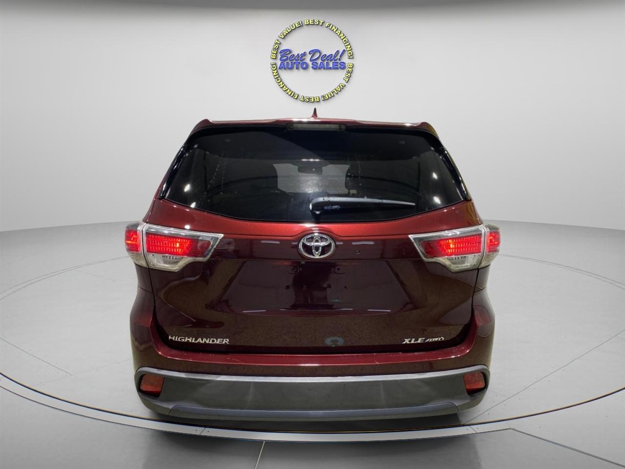 Toyota Highlander XLE AWD V6 2016