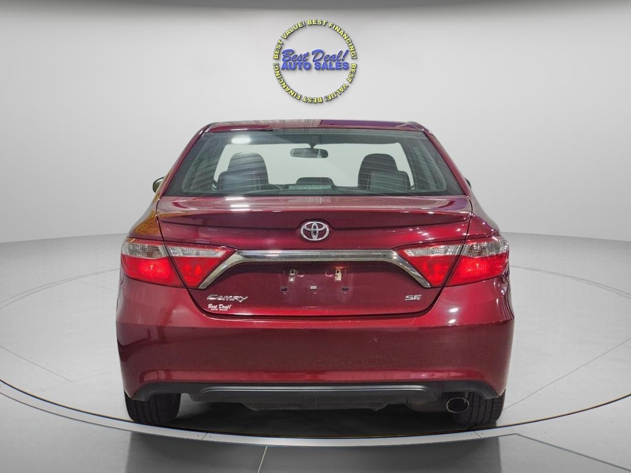 Toyota Camry SE 2017