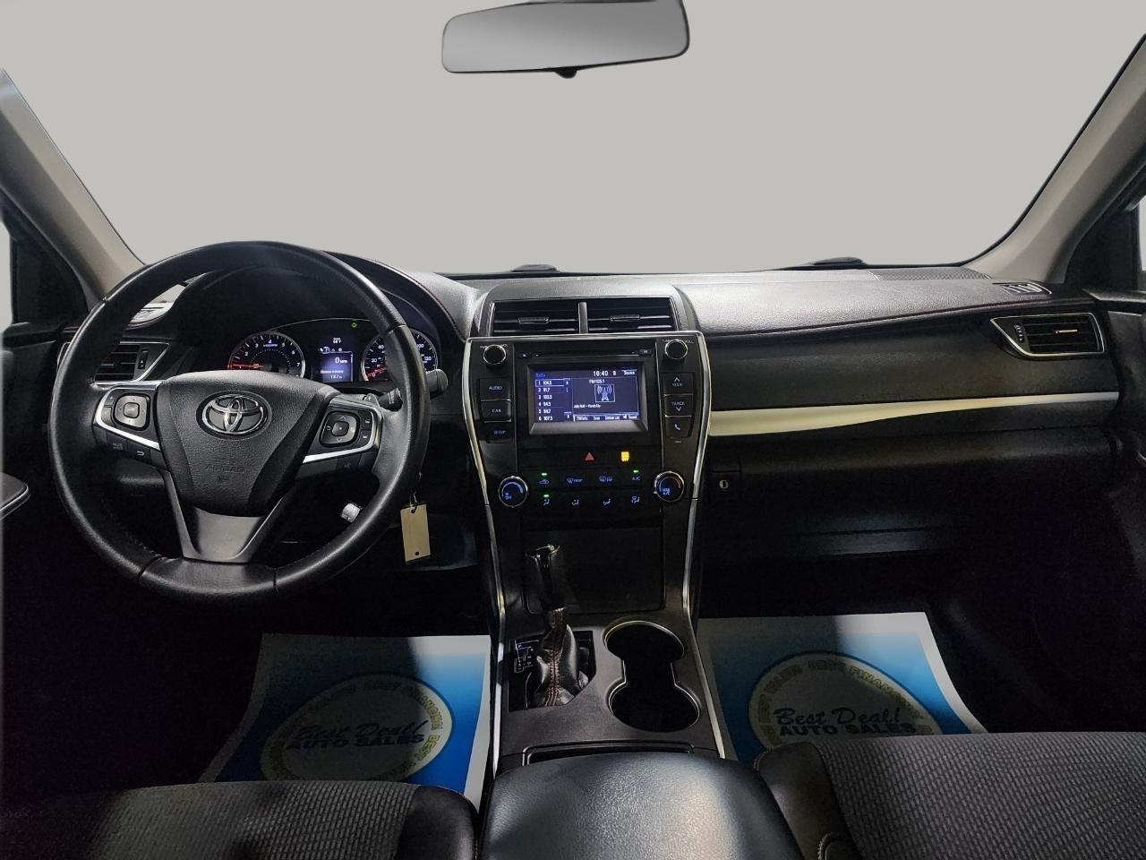 Toyota Camry SE 2017