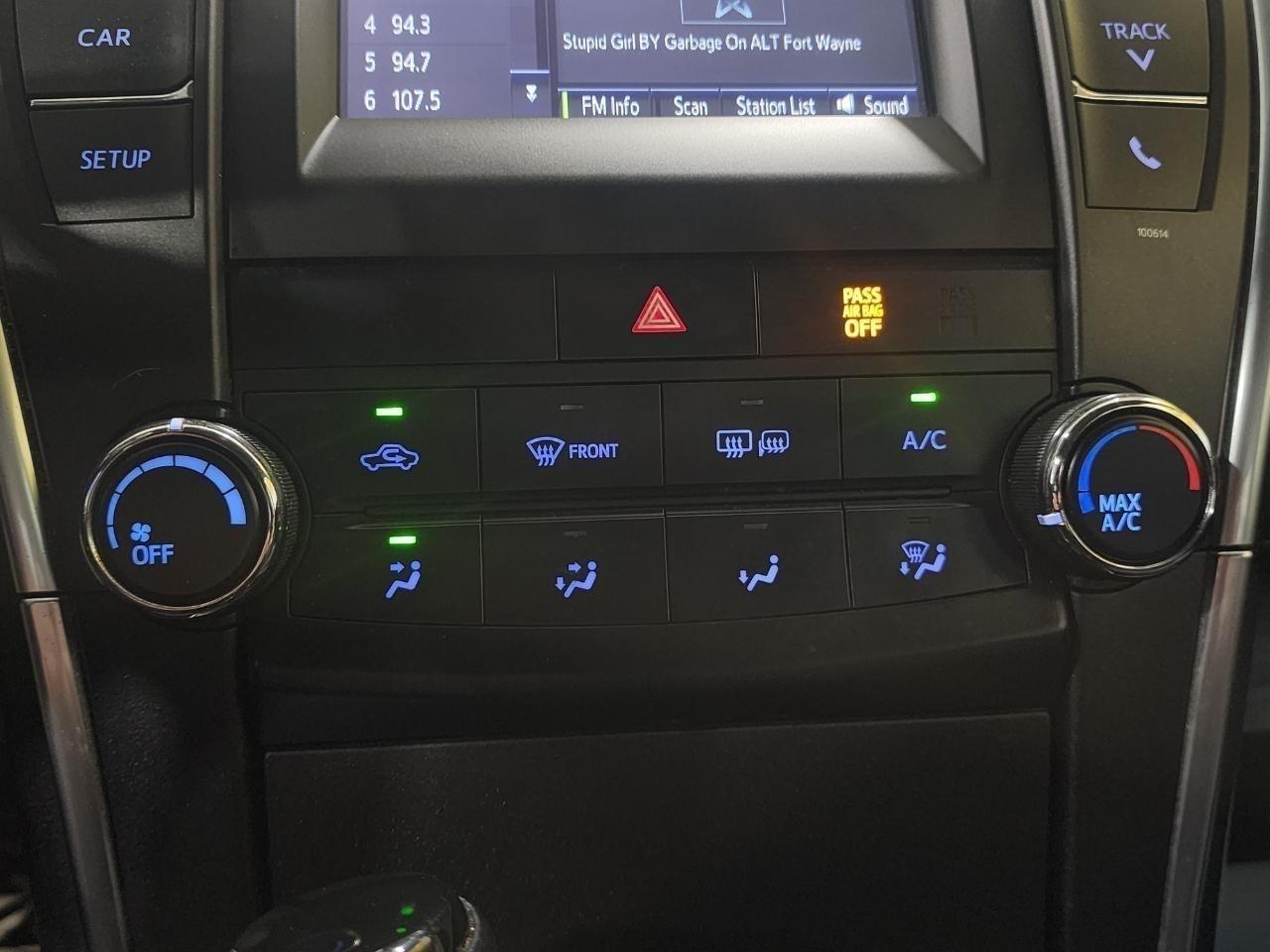 Toyota Camry SE 2017