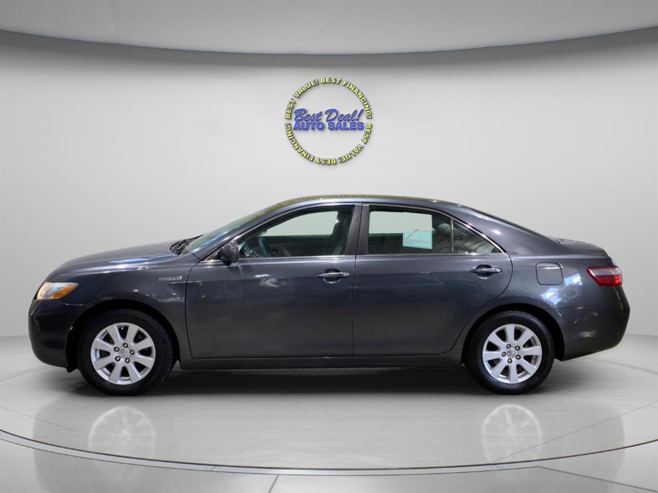 Toyota Camry Hybrid Sedan 2009