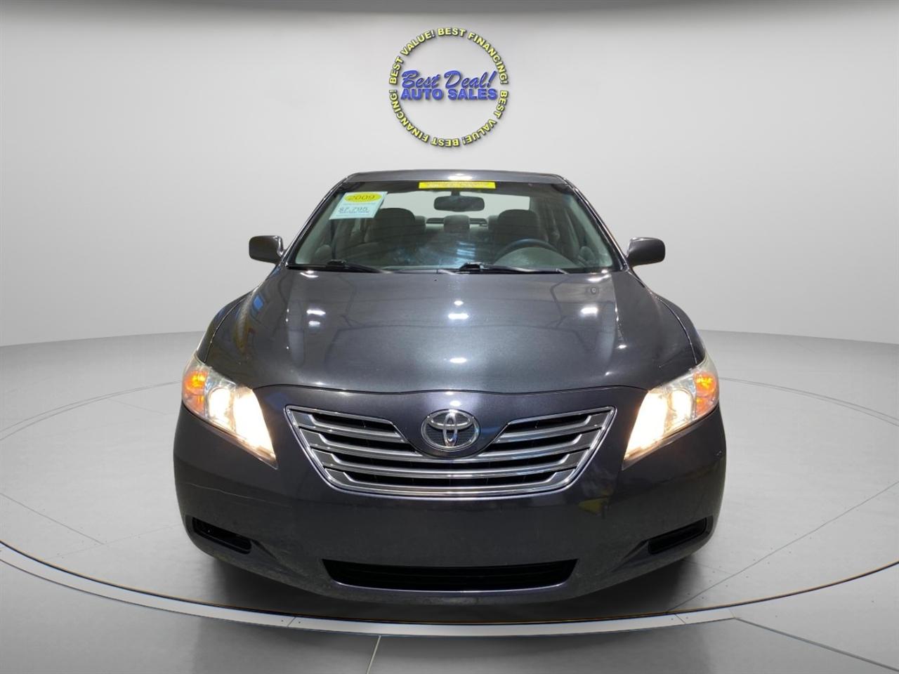 Toyota Camry Hybrid Sedan 2009