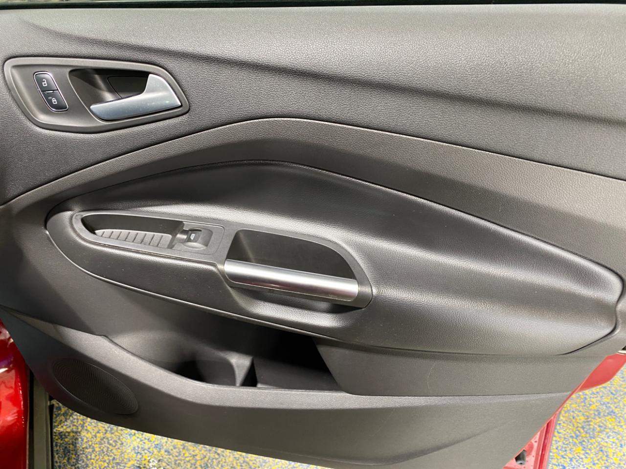 Ford Escape SE FWD 2018