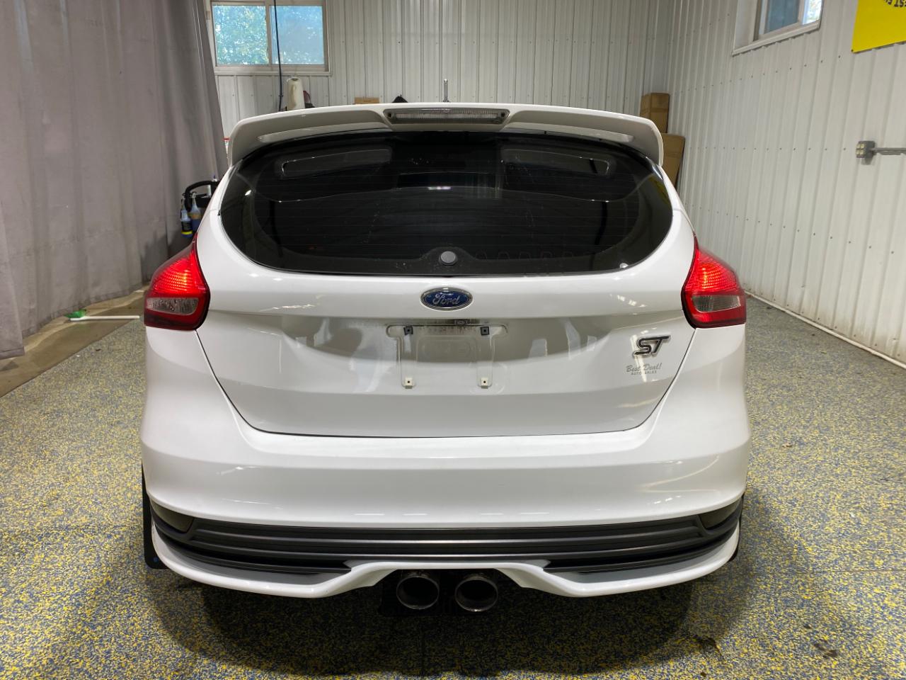 Ford Focus ST Hatch 2017