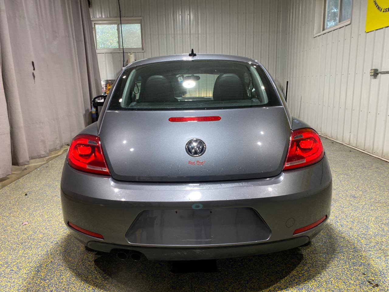 Volkswagen Beetle 2.5L 2014