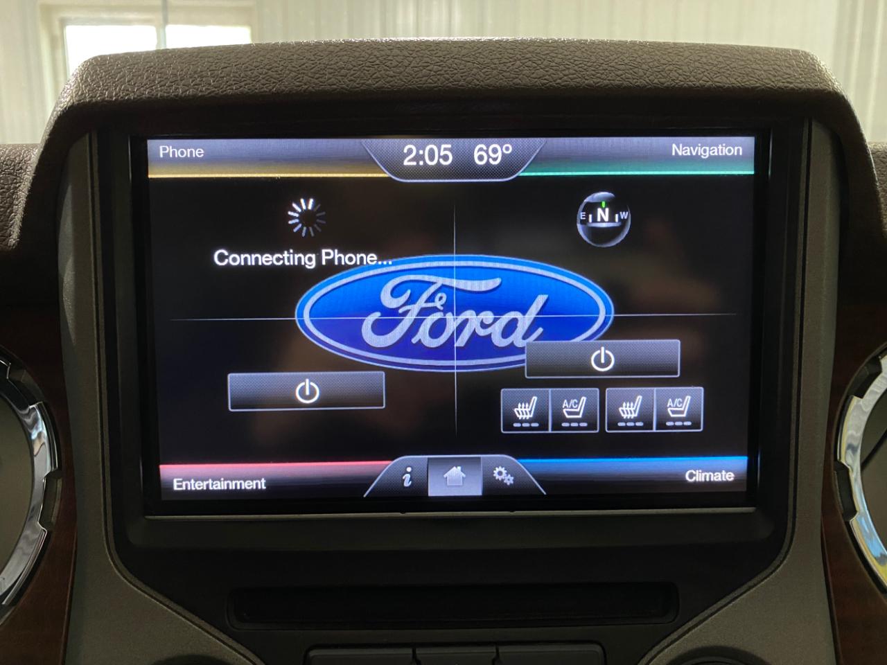 Ford F-250 SD King Ranch Crew Cab Long Bed 4WD 2013