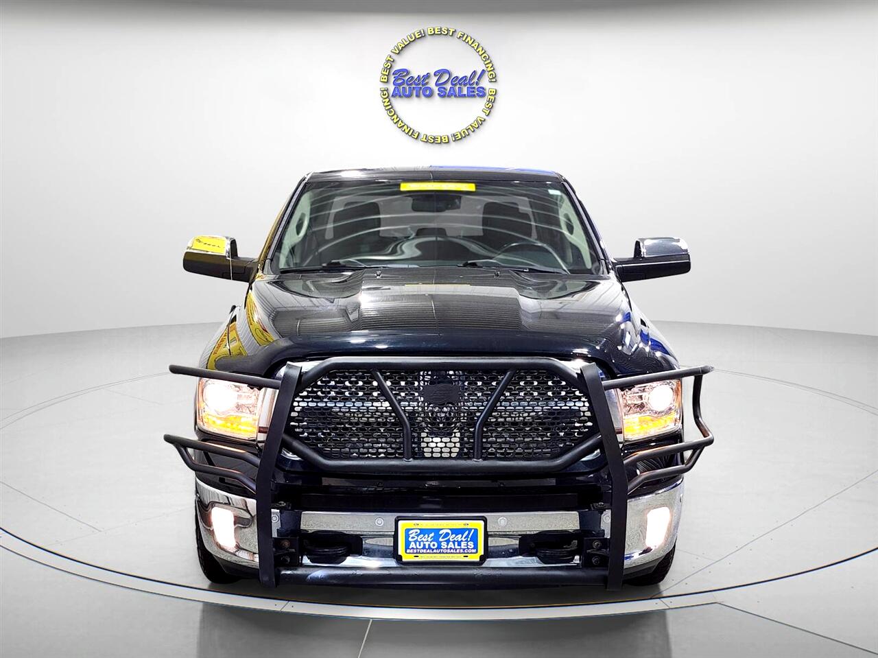 2014 Ram 1500 Laramie photo 2