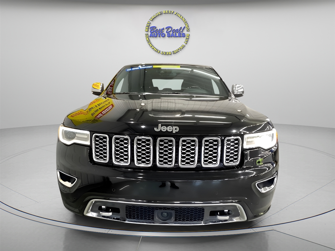 2019 Jeep Grand Cherokee Overland photo 2