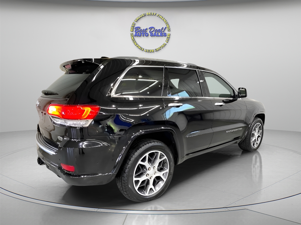 2019 Jeep Grand Cherokee Overland photo 5