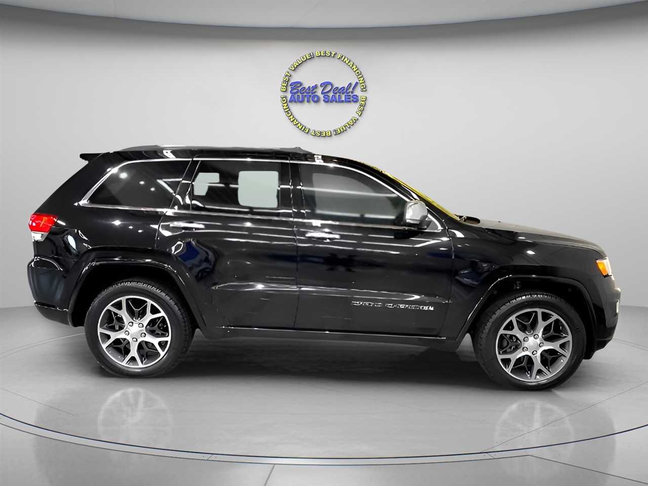 2019 Jeep Grand Cherokee Overland photo 6