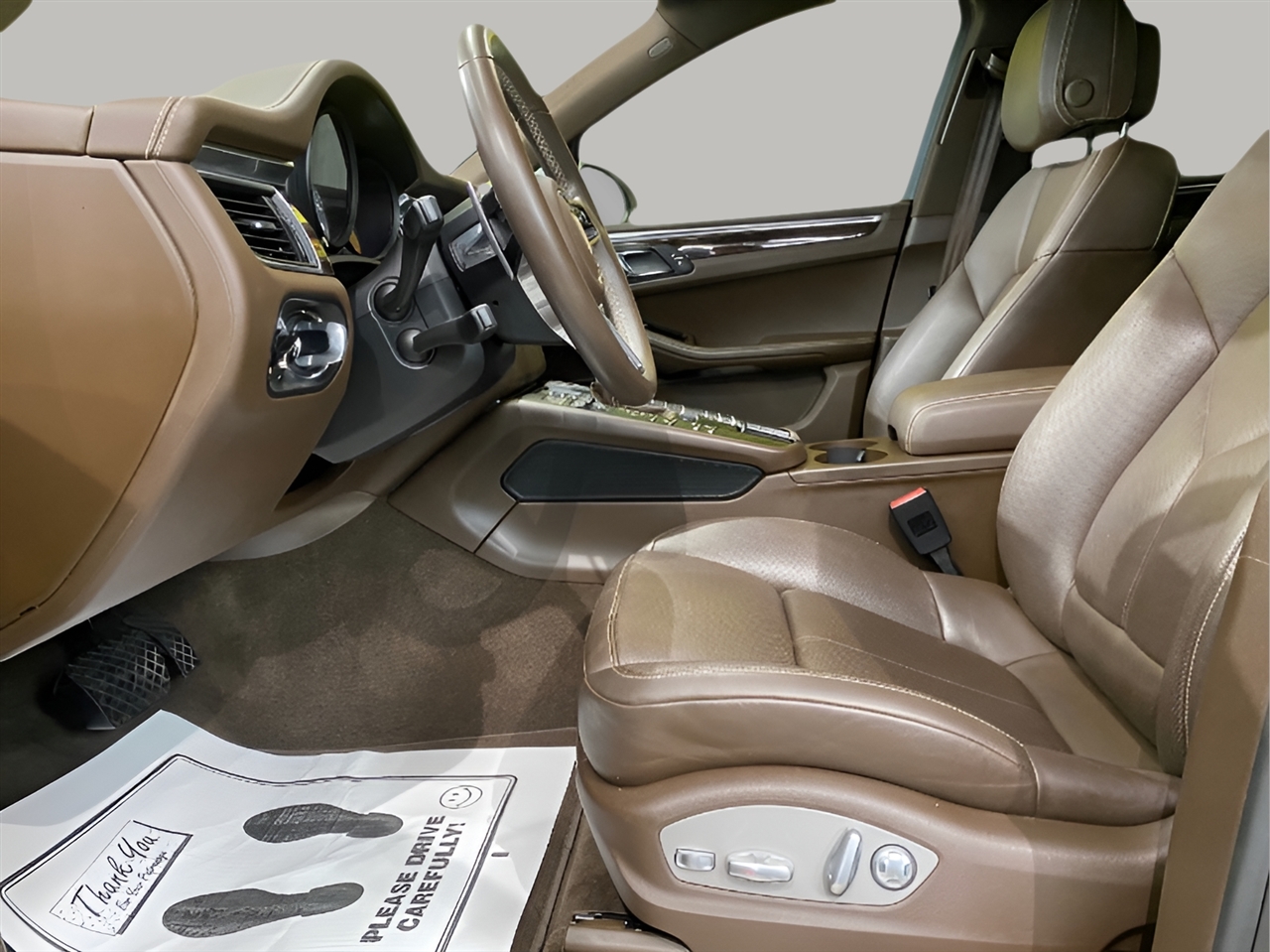 2018 Porsche Macan S photo 19