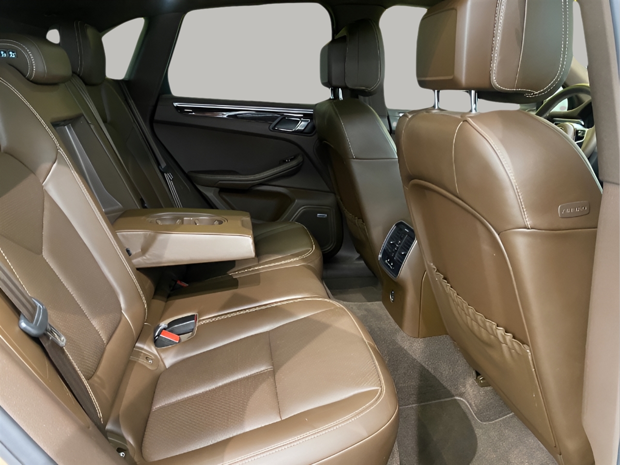 2018 Porsche Macan S photo 24