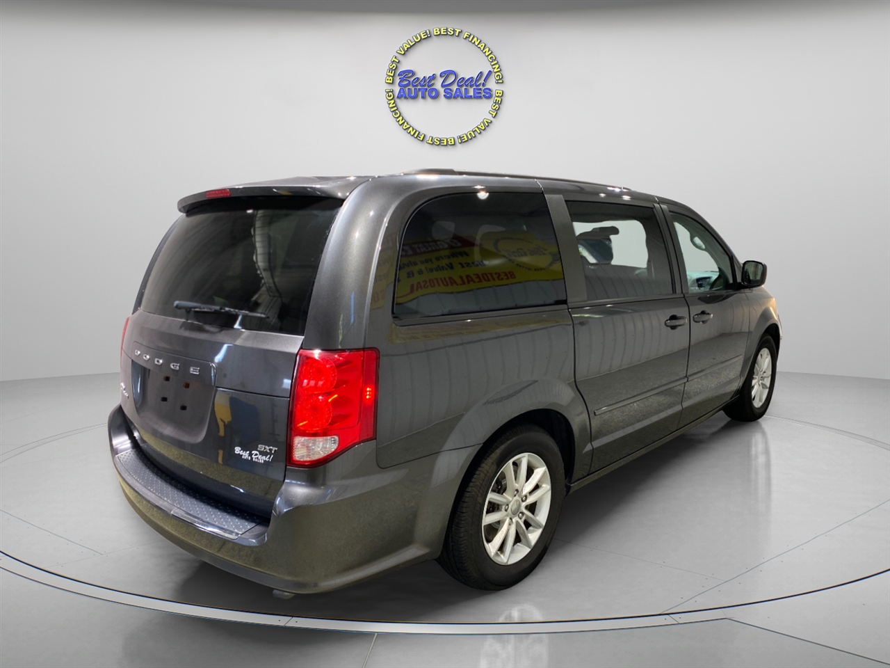 2016 Dodge Grand Caravan SXT photo 4