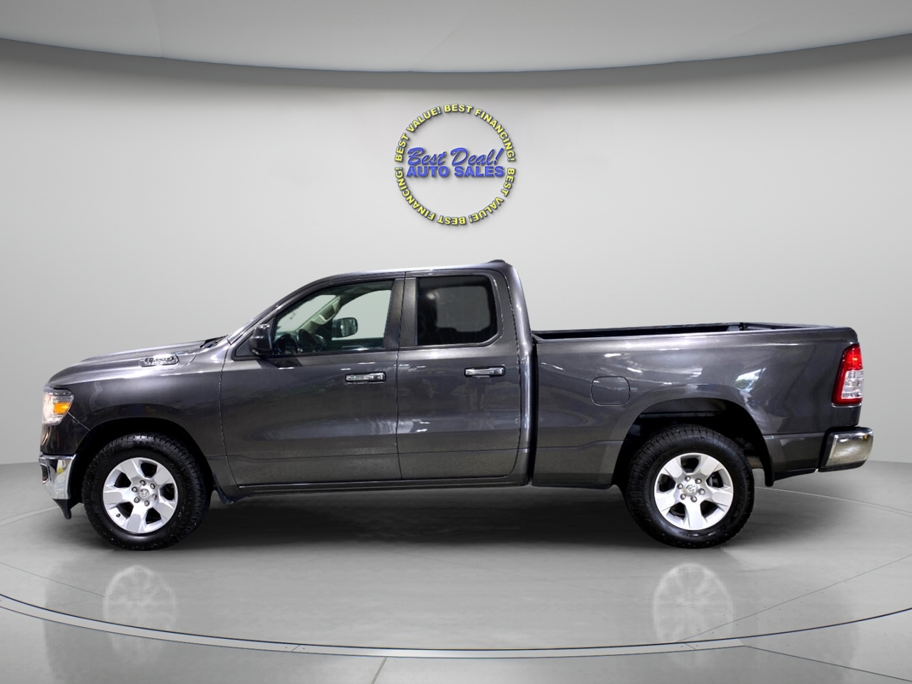 RAM 1500 Big Horn Quad Cab 4WD 2020