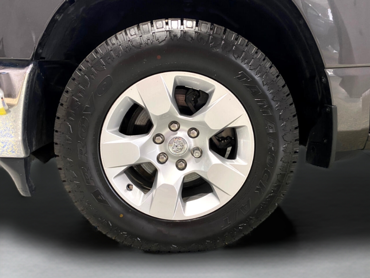 RAM 1500 Big Horn Quad Cab 4WD 2020