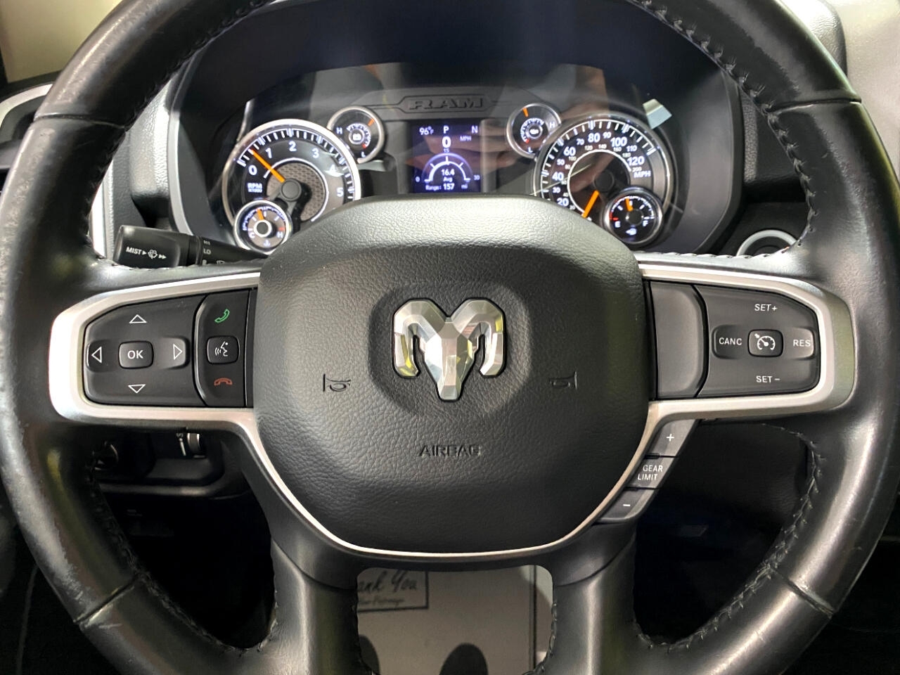 RAM 1500 Big Horn Quad Cab 4WD 2020