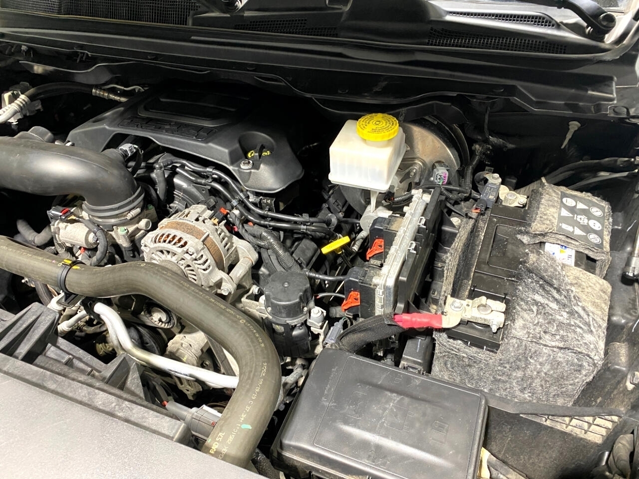 RAM 1500 Big Horn Quad Cab 4WD 2020