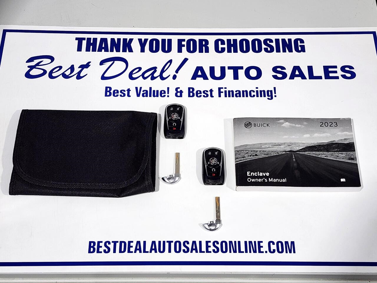 Buick Enclave  2023