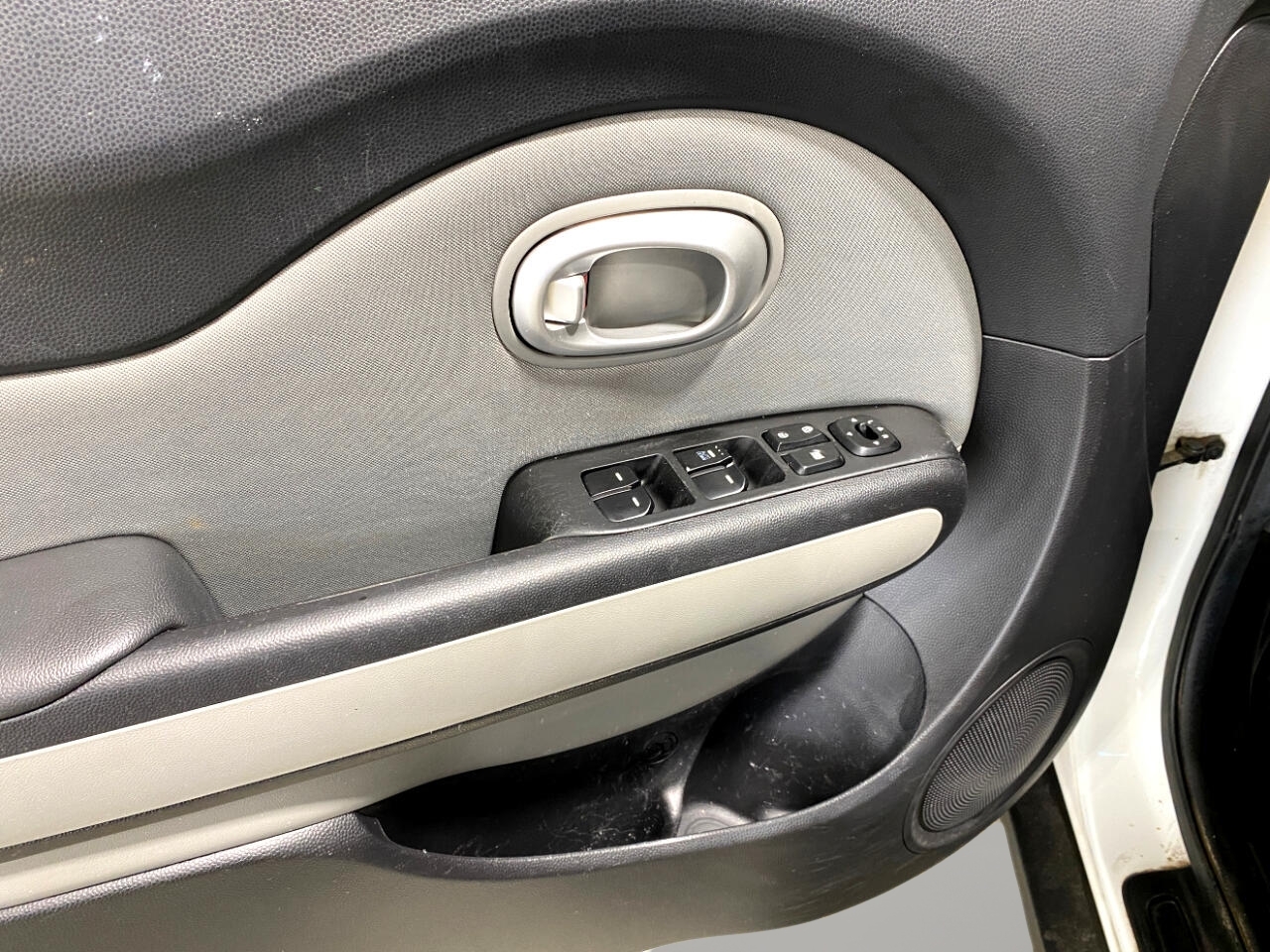 2016 Kia Soul Base photo 9