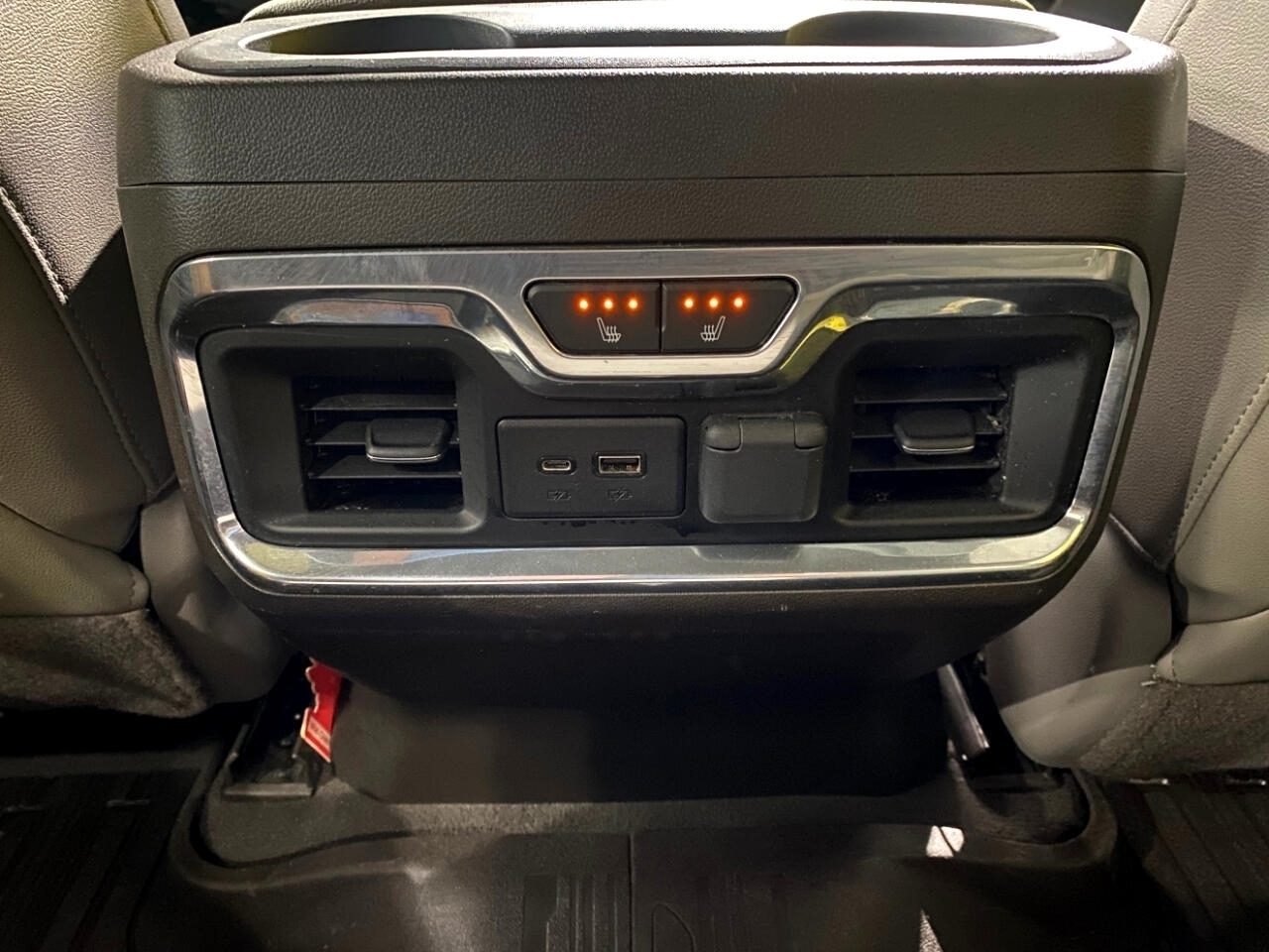 GMC Sierra 1500 SLT Crew Cab Short Bed 4WD 2019