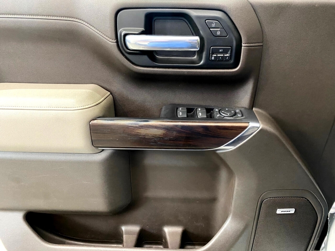 GMC Sierra 1500 SLT Crew Cab Short Bed 4WD 2019